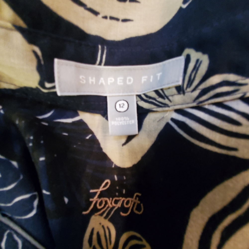 Foxcroft tunic size 12 - Picture 3 of 3